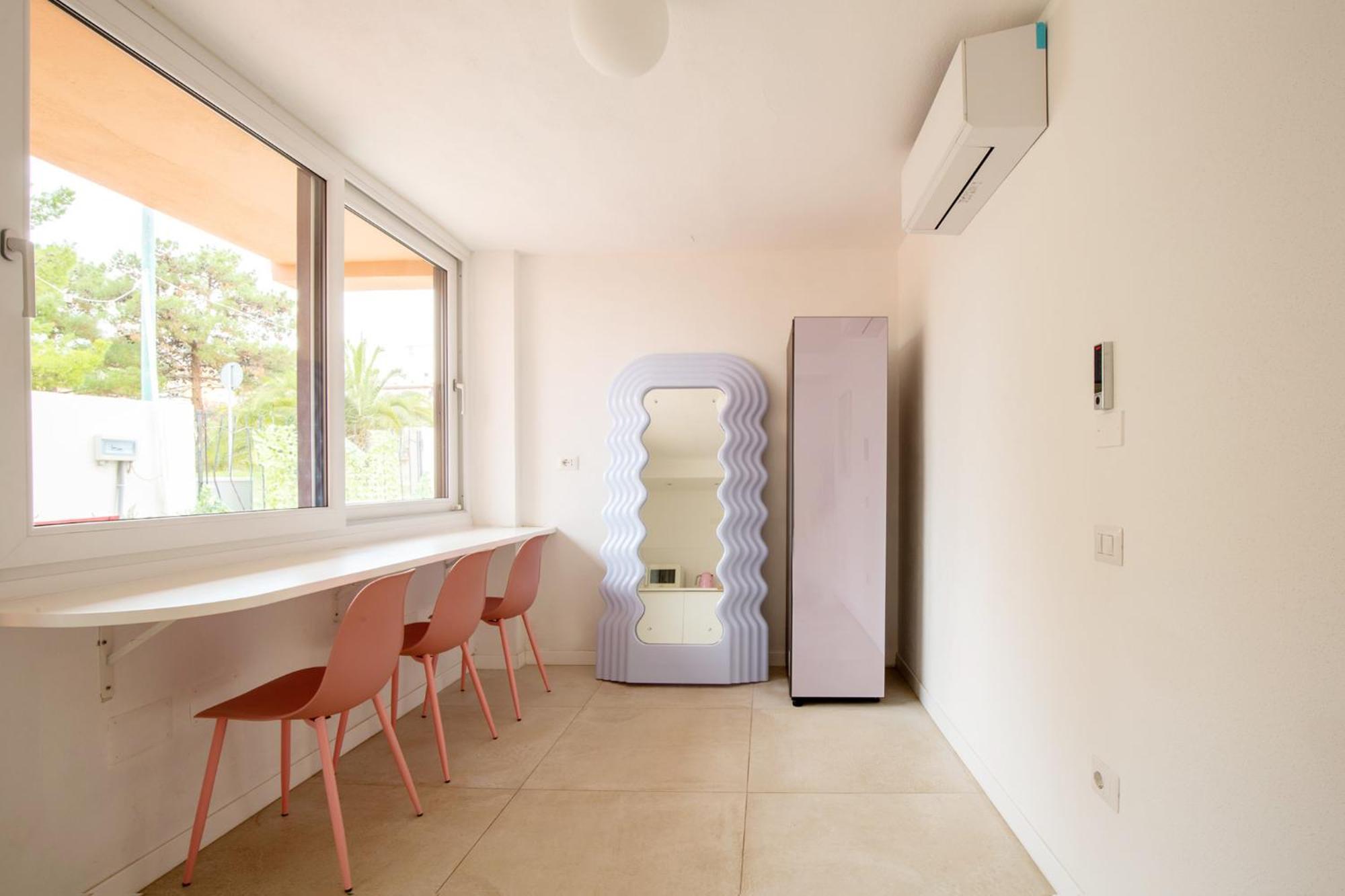 Spacebility Beach - Self Check-In Quartu SantʼElena Extérieur photo